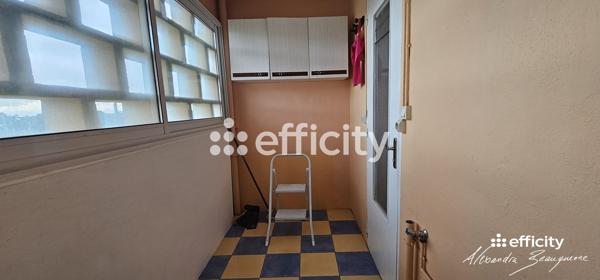 Appartement
         4 pièces
        - 65 m² Exclusivité