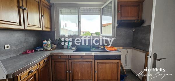 Appartement
         4 pièces
        - 65 m² Exclusivité