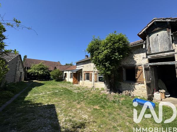 Maison à vendre 10 pièces 245 m² Étampes