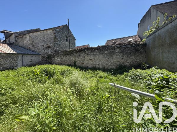 Maison à vendre 10 pièces 245 m² Étampes