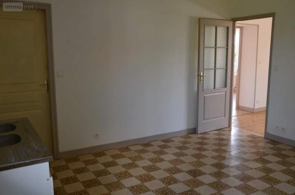 Maison à louer à Châtillon-sur-Morin dans la Marne (51310), ref : 034/834