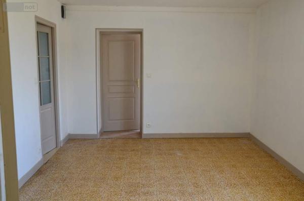 Maison à louer à Châtillon-sur-Morin dans la Marne (51310), ref : 034/834