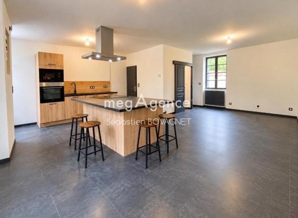 Maison à SILLE-LE-GUILLAUME, 72140 - 7 pièces 110m²