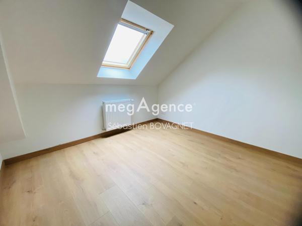 Maison à SILLE-LE-GUILLAUME, 72140 - 7 pièces 110m²