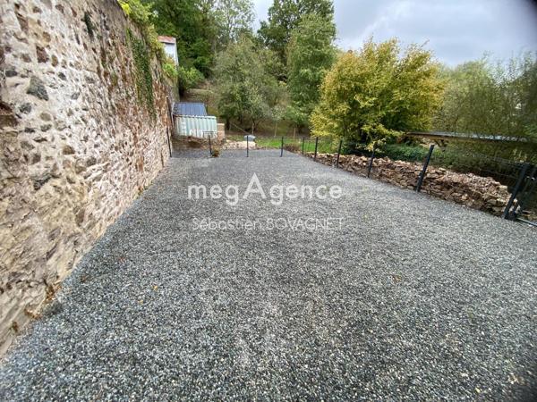 Maison à SILLE-LE-GUILLAUME, 72140 - 7 pièces 110m²
