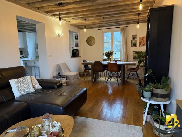 SUPERBE APPARTEMENT 4 P Duplex Centre ville-Château