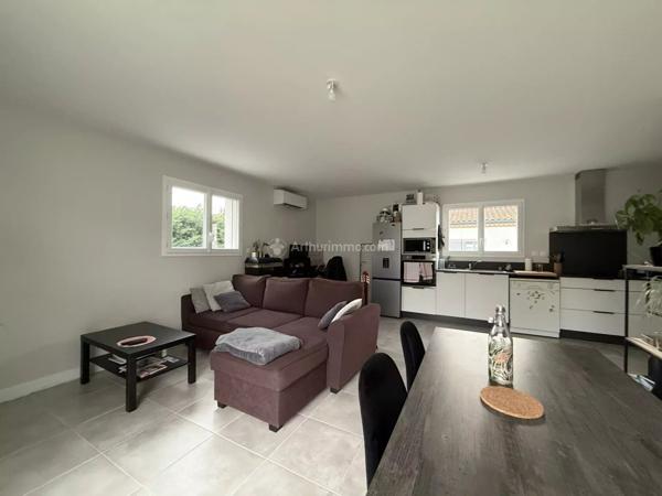 Location Maison 3 pièces 65 m2 à Arthès