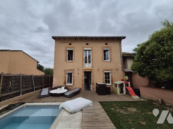 L'ISLE JOURDAIN (32600), Villa de 124m², à étage, avec jardin et garage.