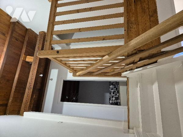 L'ISLE JOURDAIN (32600), Villa de 124m², à étage, avec jardin et garage.