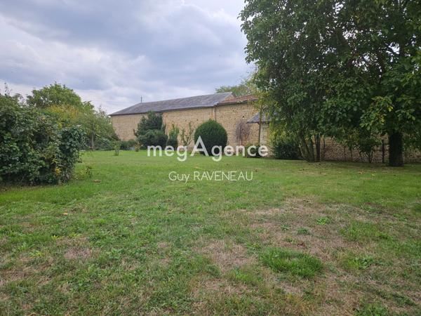 Maison à Loudun, 86200 - 5 pièces 128m²