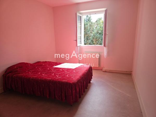 Maison à Loudun, 86200 - 5 pièces 128m²