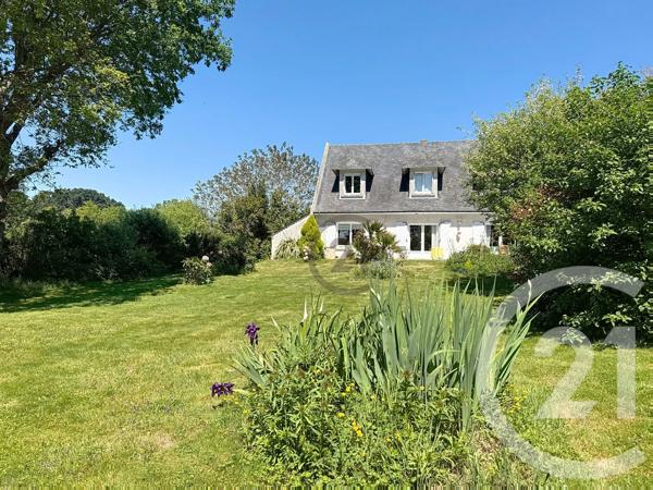 Maison à vendre  8 pièces - 245 m 2   ST LYPHARD  - 44