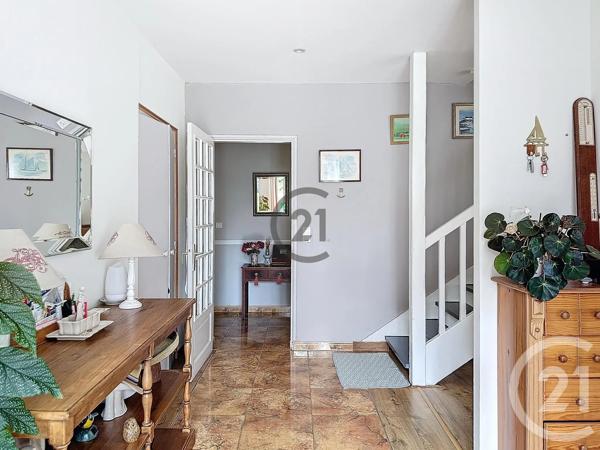 Maison à vendre  8 pièces - 245 m 2   ST LYPHARD  - 44