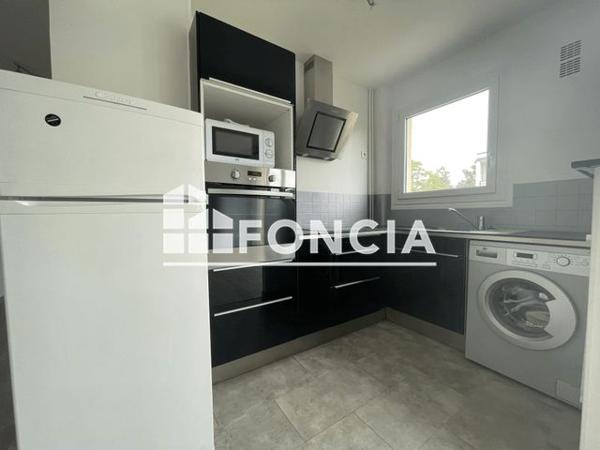 Location Appartement 2 pièces 40.6 m² - 39 AVENUE ALBERT 1ER Caen 14000