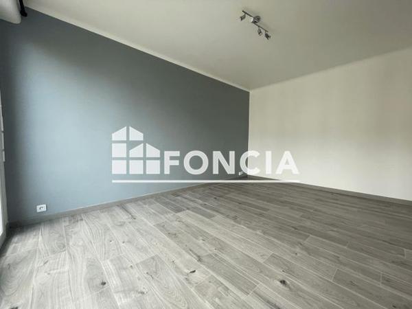 Location Appartement 2 pièces 40.6 m² - 39 AVENUE ALBERT 1ER Caen 14000