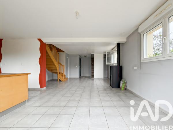 Maison à vendre 5 pièces 104 m² Meslay-du-Maine
