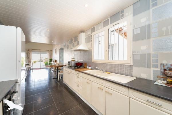 Maison à vendre |  Saint-André-de-Cubzac |  4 pièces | 130 m²