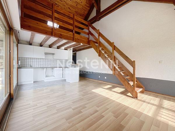 Appartement T2 en duplex de 45 m² avec terrasse et jardin privé zone Brive Ouest - Garage - Clim