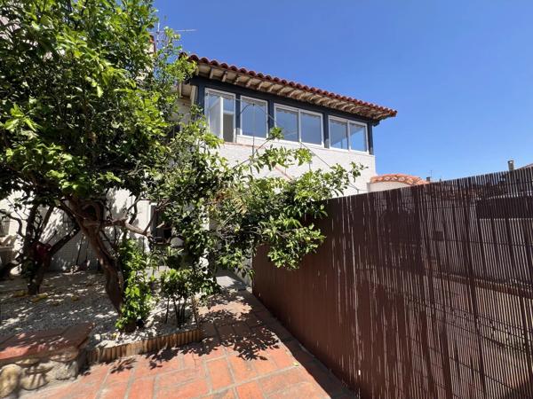 Location                                                      Appartement
                        
                     3 pièces                      60 m2                     à Perpignan