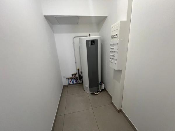Location                                                      Appartement
                        
                     3 pièces                      60 m2                     à Perpignan