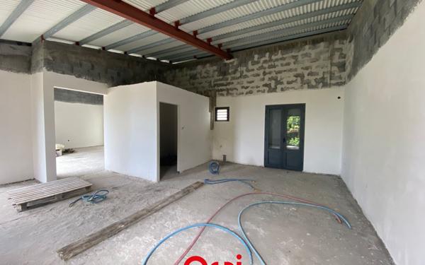 Maison à vendre    4 pièces •  Saint-Denis