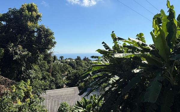 Maison à vendre    4 pièces •  Saint-Denis