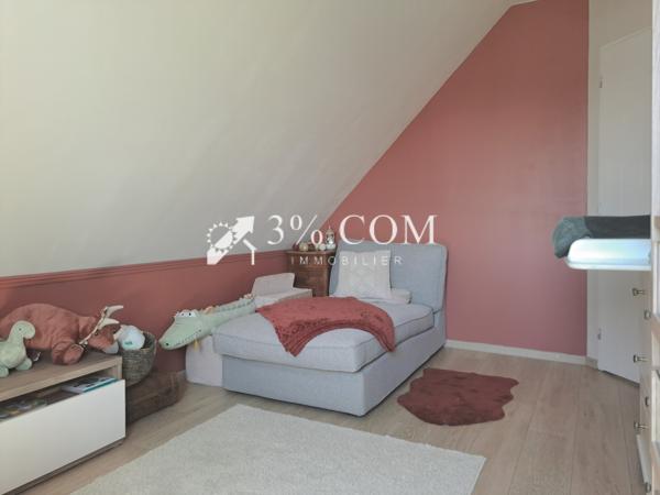 Maison 6 pièce(s) 3 chambre(s) 103 m²