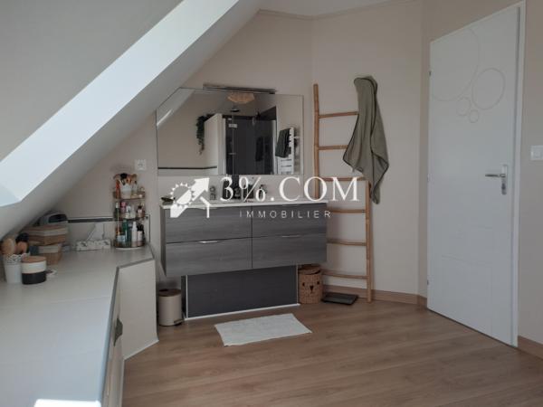 Maison 6 pièce(s) 3 chambre(s) 103 m²