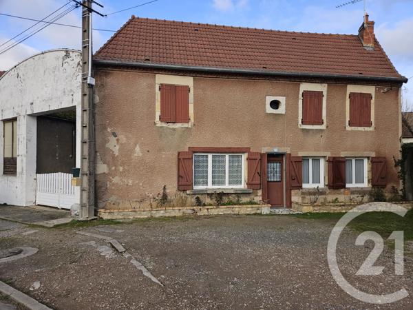 Maison à vendre  3 pièces - 122 m2 ST PIERRE LE MOUTIER - 58