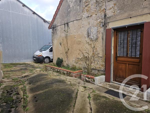 Maison à vendre  3 pièces - 122 m2 ST PIERRE LE MOUTIER - 58