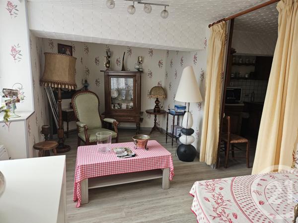 Maison à vendre  3 pièces - 122 m2 ST PIERRE LE MOUTIER - 58