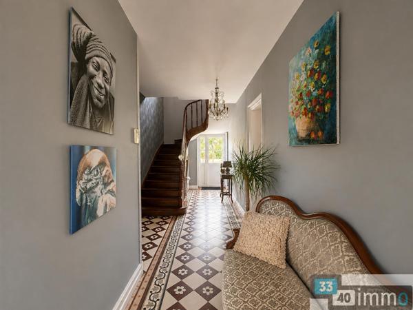 MAISON DE MAITRE DE 194 M2 A SALLES