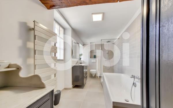 Maison à vendre    5 pièces • 187 m2 Senlis