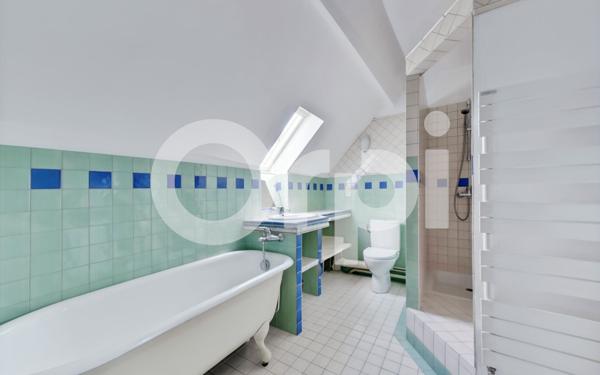 Maison à vendre    5 pièces • 187 m2 Senlis