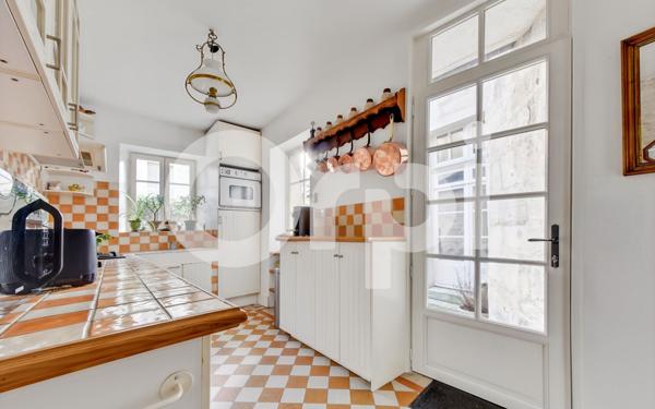 Maison à vendre    5 pièces • 187 m2 Senlis