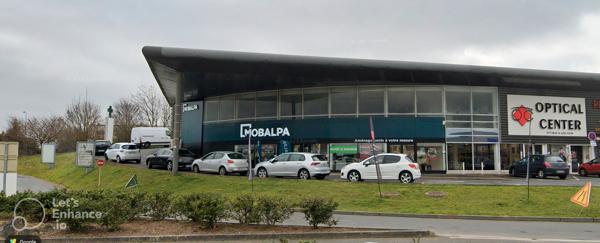 Osny (95520) Location Local commercial d’angle à très forte visibilité – 312 m² au cœur du Retail Park de l’Oseraie (Osny)