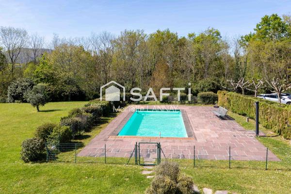 Magnifique demeure familiale face à la Rhune