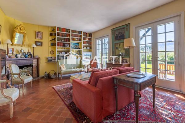 Magnifique demeure familiale face à la Rhune