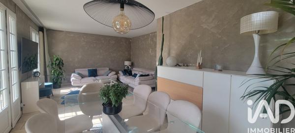 Maison à vendre 7 pièces 119 m² Le Mesnil-Esnard