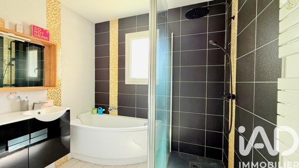 Maison à vendre 5 pièces 109 m² Meung-sur-Loire