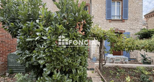 À vendre Maison 6 pièces 124 m² - Chartres 28000