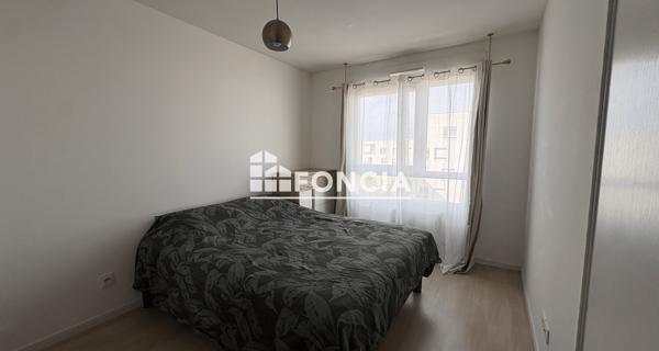 Location Appartement meublé 2 pièces 42.33 m² - Vaulx-en-velin 69120