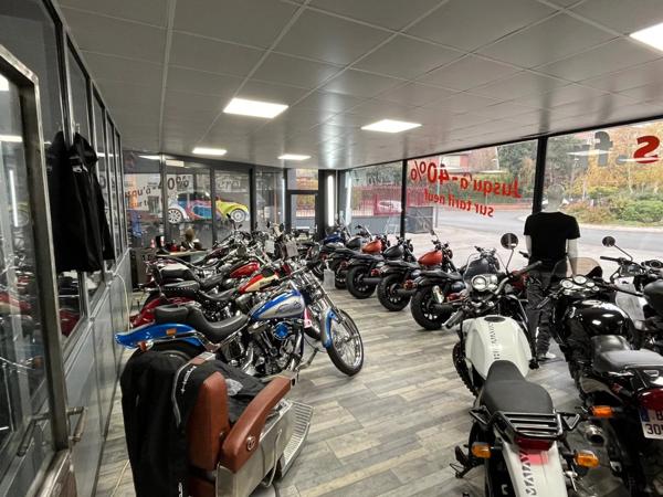 Vente Local commercial 2490 m2 à Maubeuge