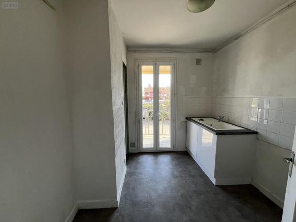 Appartement à louer à Ambérieu-en-Bugey dans l'Ain (01500), ref : LA2933-01032