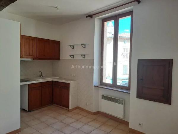 Location                                                      Appartement
                        
                     2 pièces                      25 m2                     à Salernes