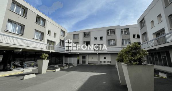 Location Studio 28.84 m² - Clermont-ferrand 63000