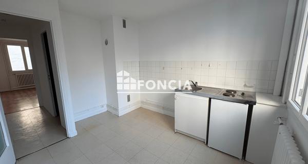Location Studio 28.84 m² - Clermont-ferrand 63000