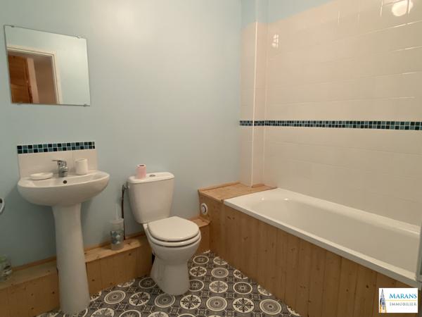 MAISON T3 EN BORD DE RIVIERE- LES VELLUIRE SUR VENDEE
