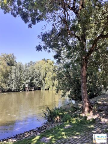 MAISON T3 EN BORD DE RIVIERE- LES VELLUIRE SUR VENDEE