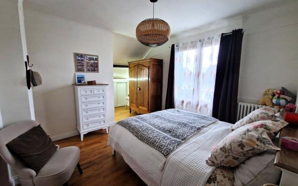 Maison à vendre    5 pièces • 156 m2 Tremblay-en-France